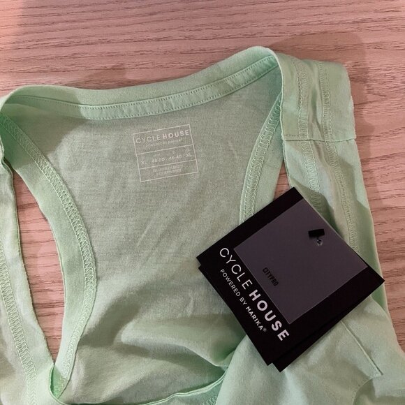 Cycle House by Marika Crop Muscle Pocket Tank Size XL Lime Green Ash GLY2960A - Picture 4 of 5